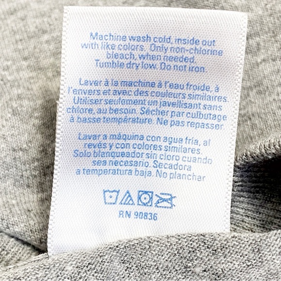 PORT & COMPANY kitty and flamingo themed short sleeve graphic tee shirt M - Picture 7 of 7